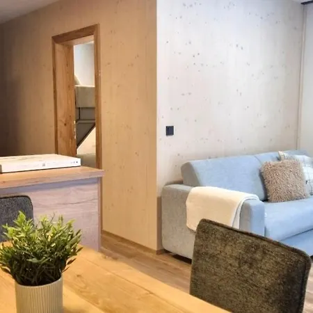B Living Apartment