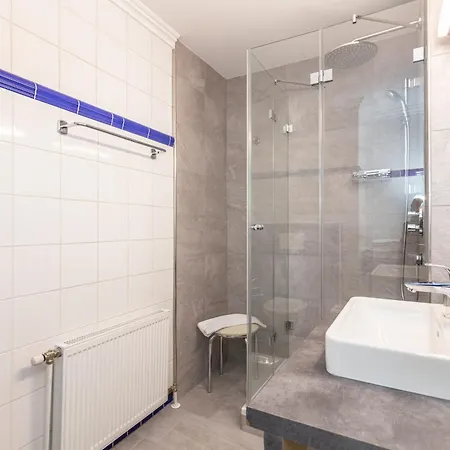 B Living Apartament *